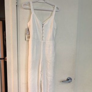 Aritzia little moon white jumpsuit size 2brand new